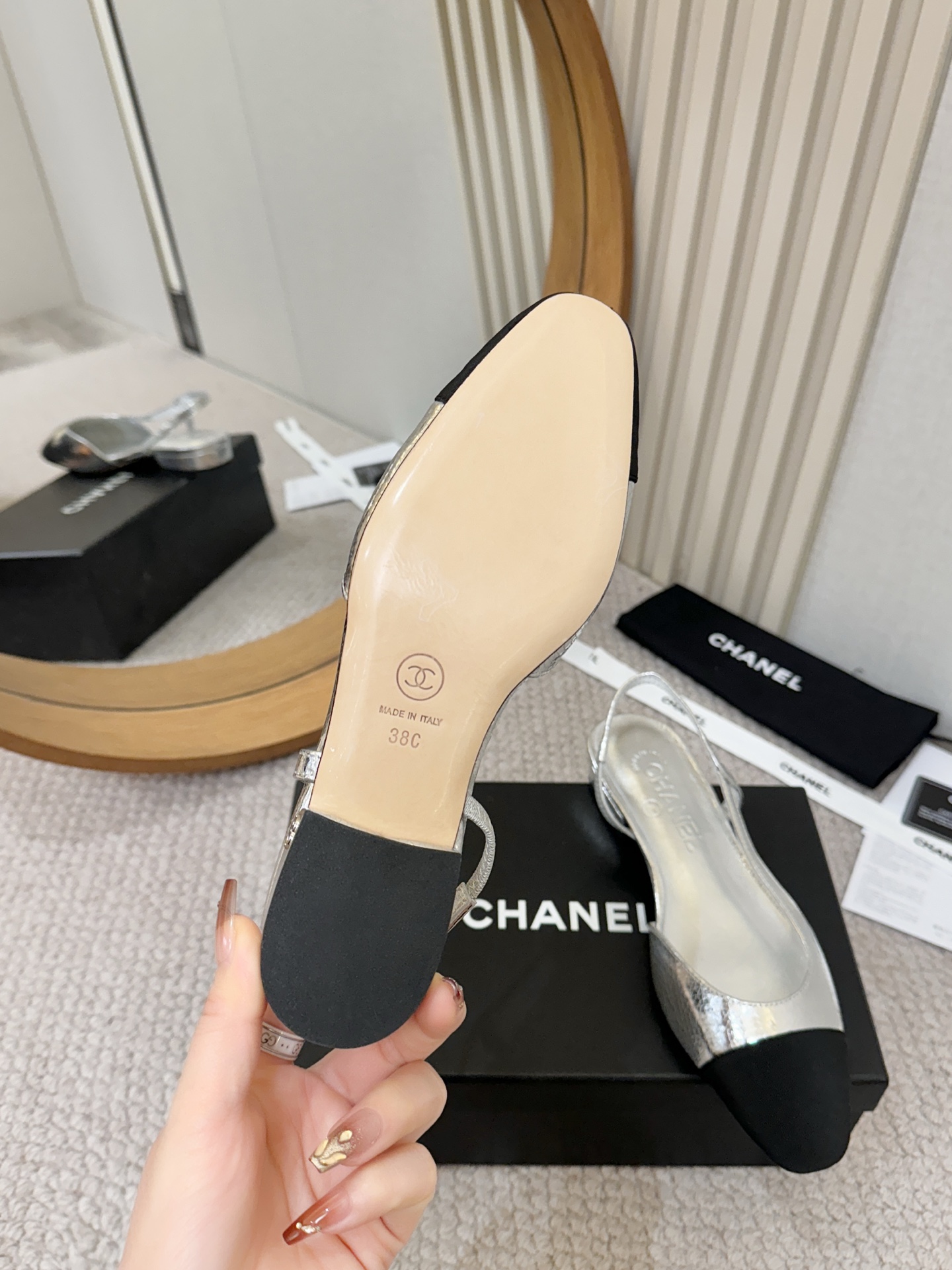 Women's high heels